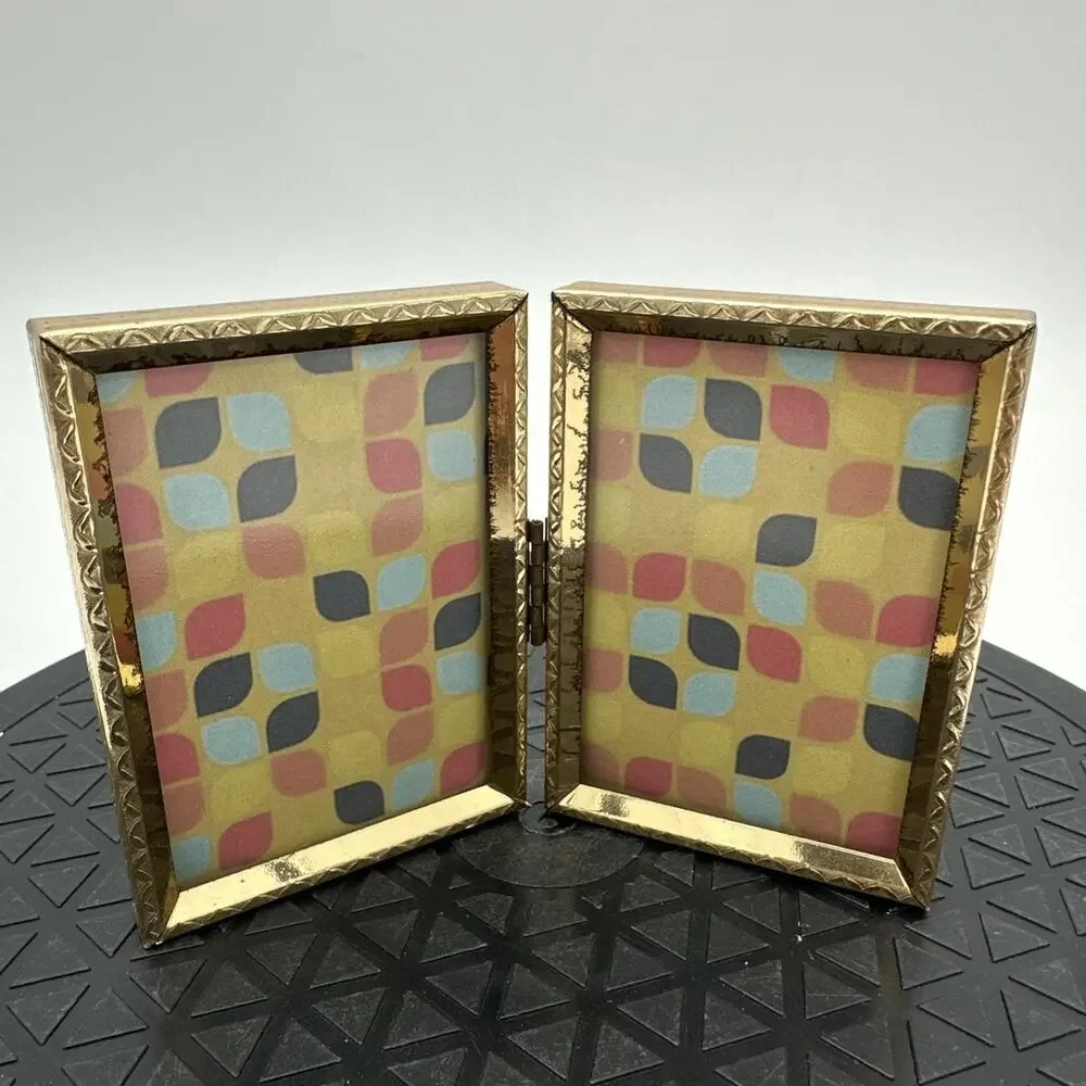 Vintage Bi-Fold Mini Brass Picture Frame For 2.5.x3 .5 in
